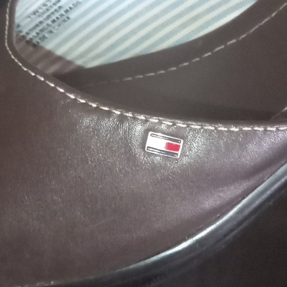 Tommy Hilfiger Slides- Womans size 7/8 - Picture 4 of 17